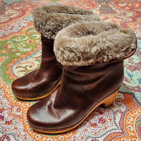 UGG Lynnea Leather Shearling Wood Clog Boots | Size 6 - Picture 6 of 16